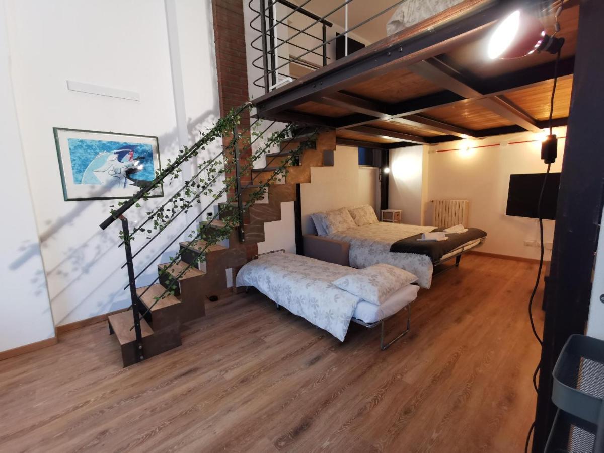 Likehome - Via Scaldasole Loft